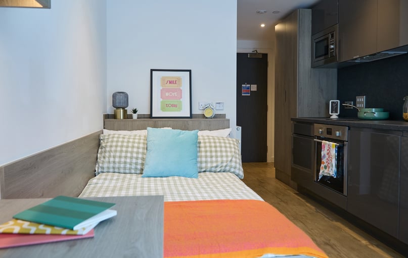 Classic Studio, Pavilion Point, 118-132 London Road, The Level, Brighton - Image 1